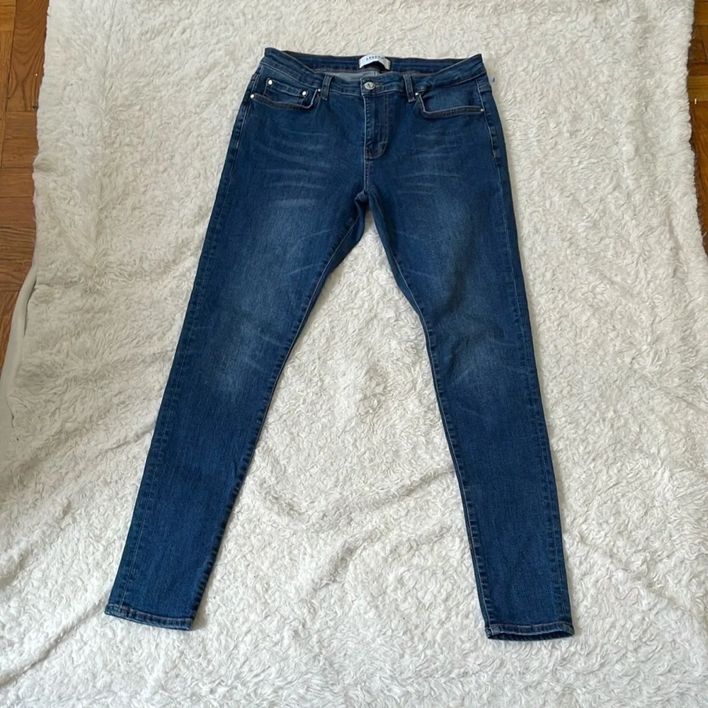 Legend London Men's Spray On Jeans